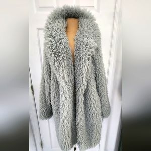 Wild Fable faux fur coat XL
